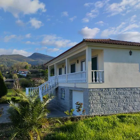 بيت للعطل Casa Do Reguengo