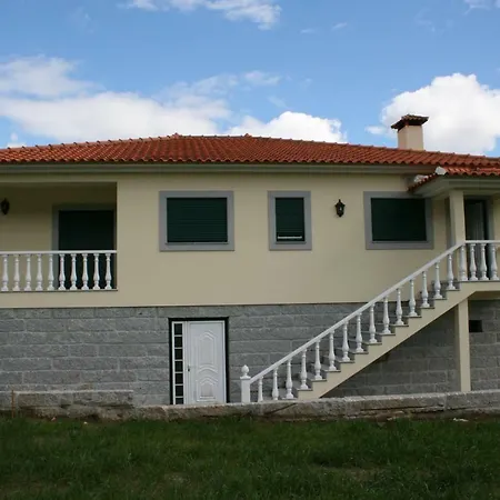 بيت للعطل Casa Do Reguengo *
